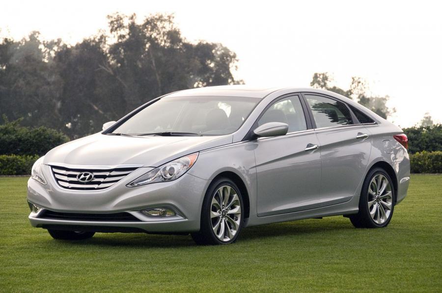  Hyundai Sonata 2011 года  (US) (фото 58 из 85)